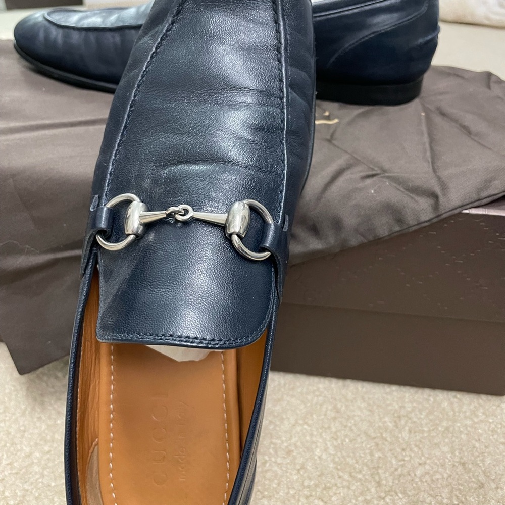 Gucci loafers Blue. classic must haves